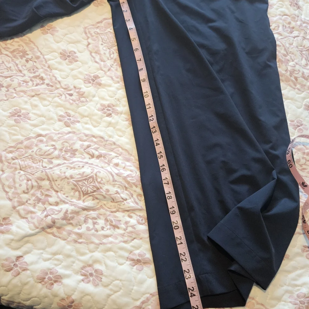 ATHLETA Brooklyn Wide Leg Crop Pant NAVY Size 16 - Picture 6 of 10